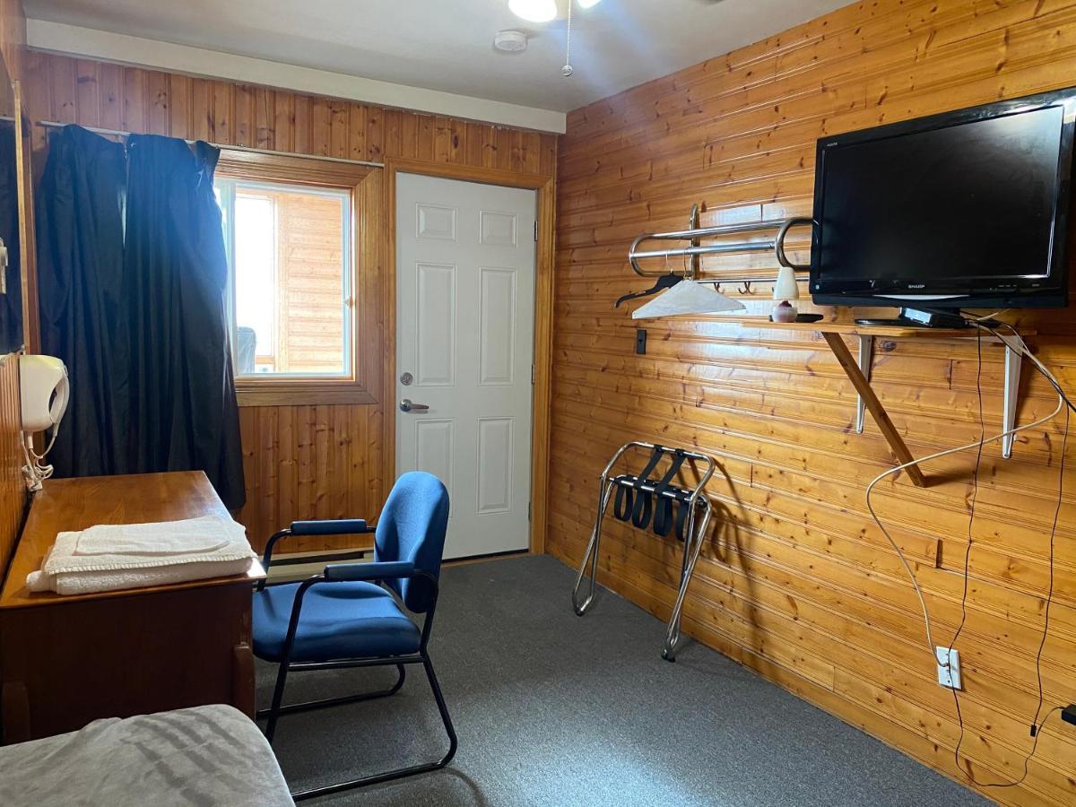 Hillcrest Motel Сент-Джон Экстерьер фото